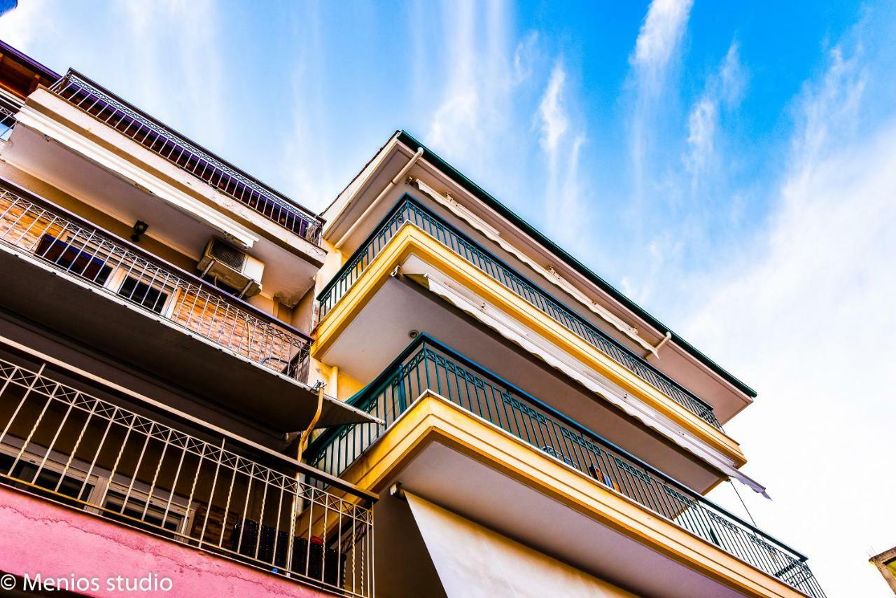 Menios Apartments And Studios Nea Kallikrateia Extérieur photo